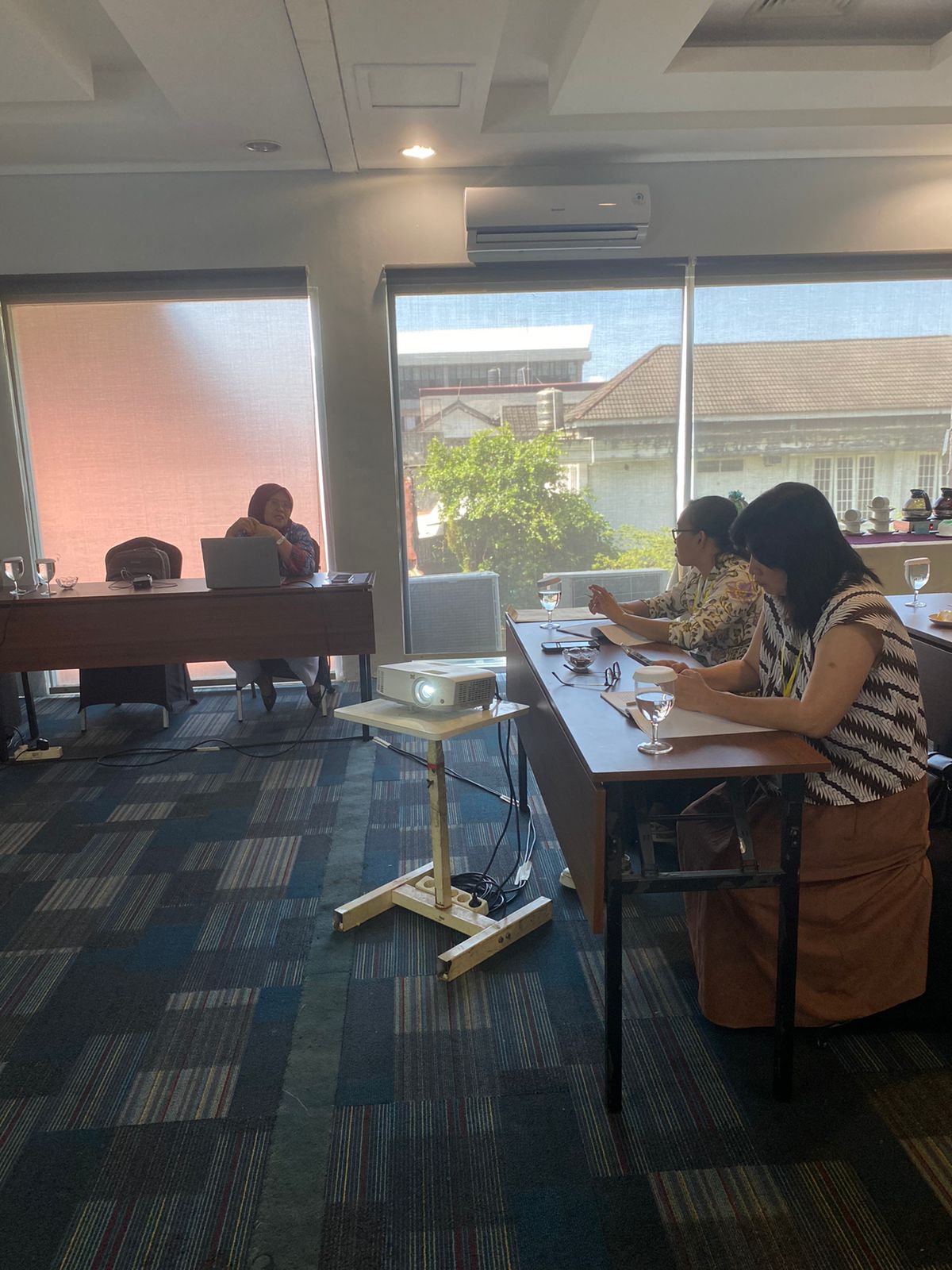 BIMTEK PEDOMAN PEMUNGUTAN PPH PASAL 22 BAGI BENDAHARA PEMERINTAH DAN BUMN