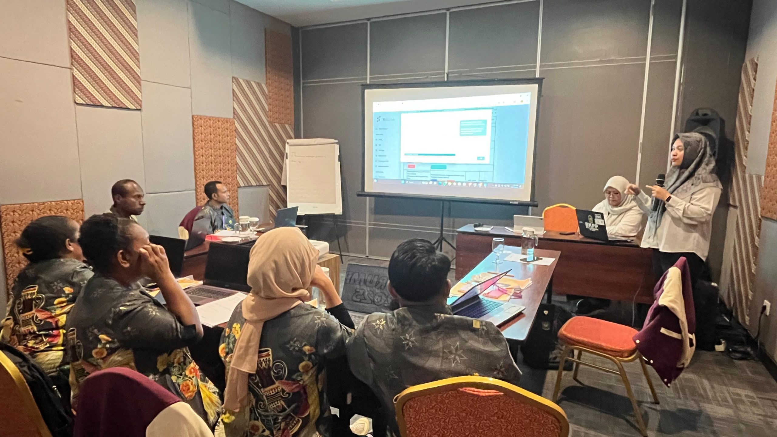 BIMBINGAN TEKNIS TATA CARA PENGELOLAAN SAMPAH 2025 – 2026