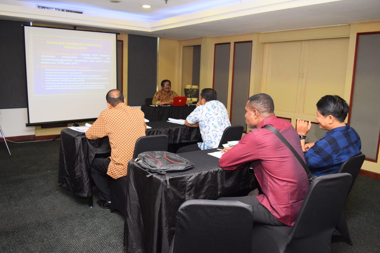 TRAINING 5R DI LINGKUNGAN PERKANTORAN PEMERINTAHAN DAN SWASTA 2025